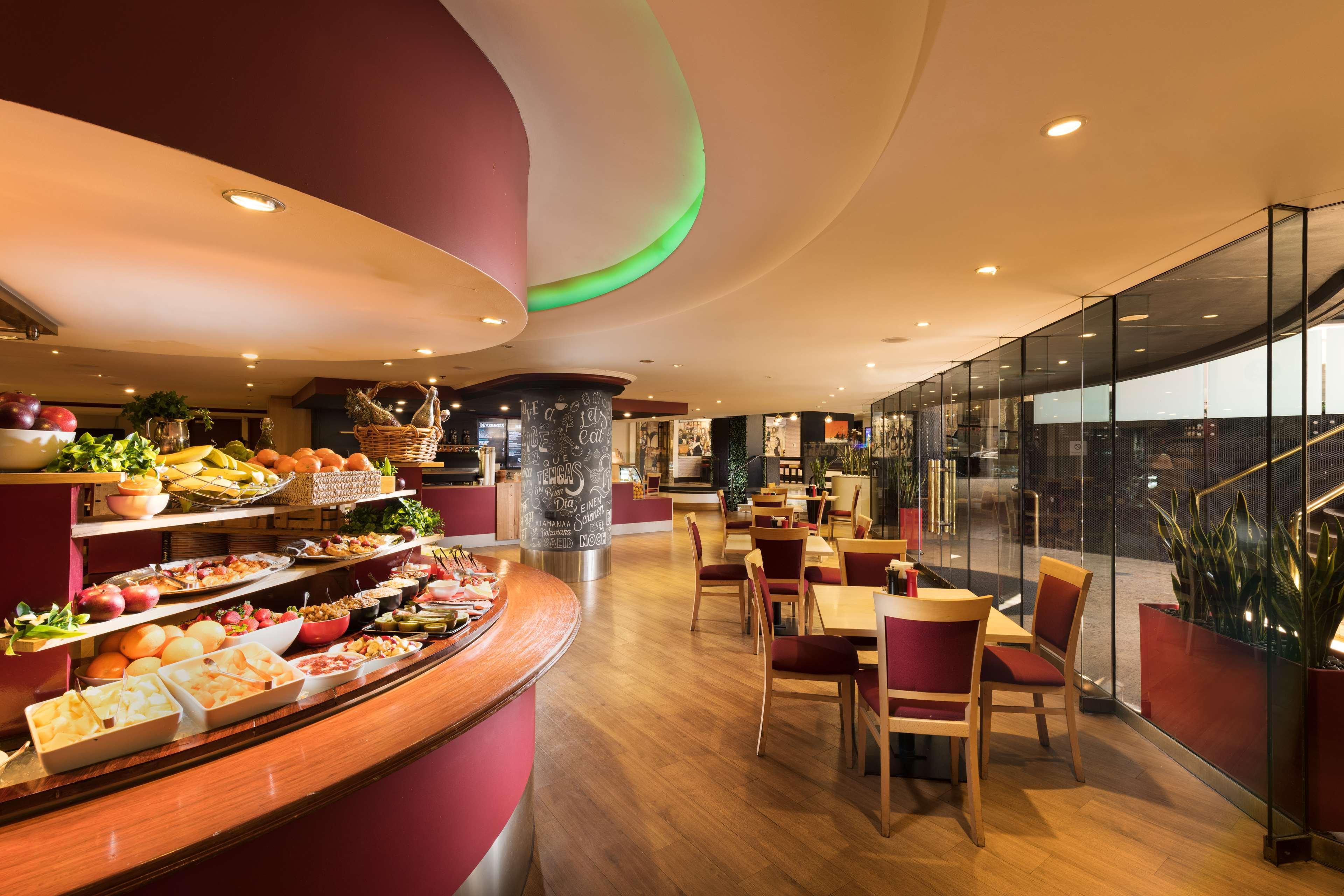 Hotel Stamford Plaza Adelajda Zewnętrze zdjęcie The restaurant